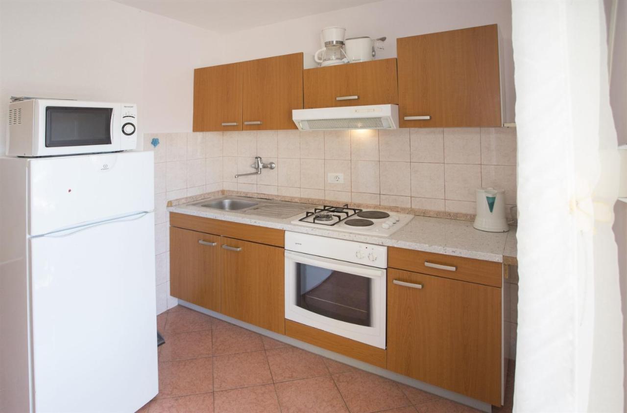 Apartments Gudelj Trogir Eksteriør bilde