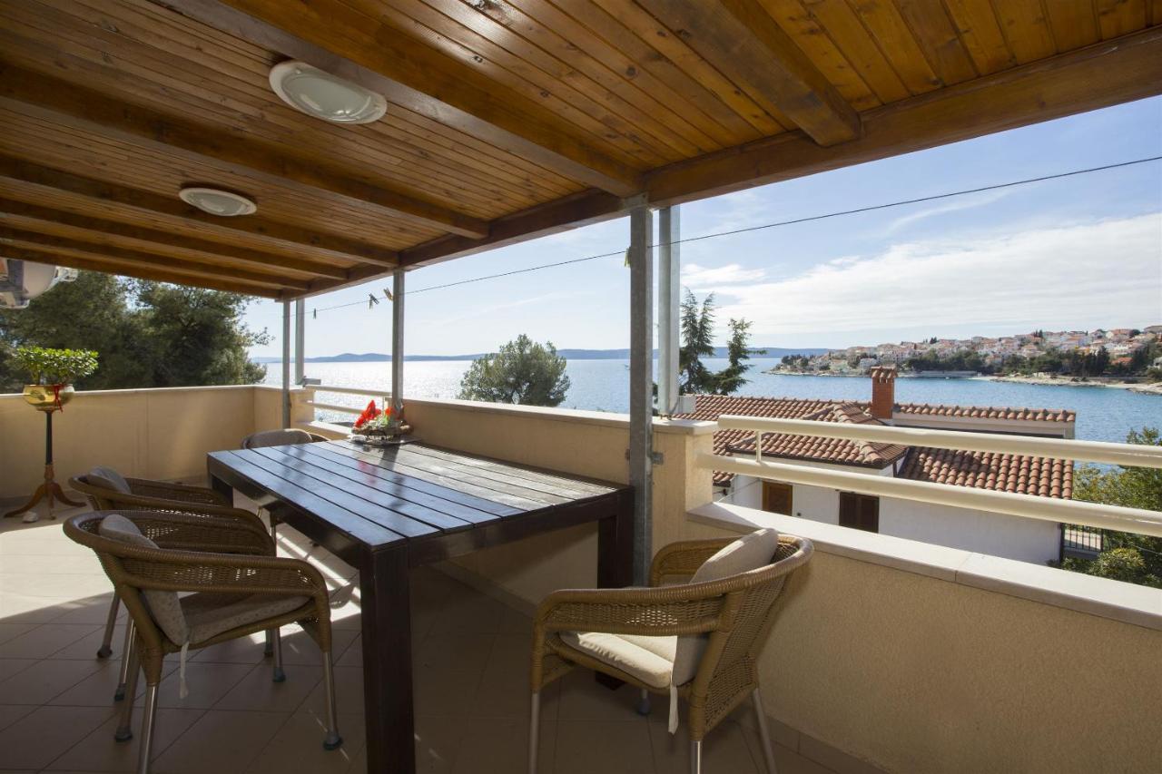 Apartments Gudelj Trogir Eksteriør bilde