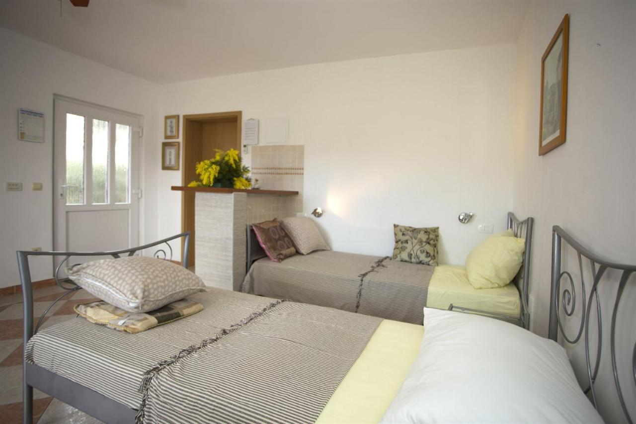 Apartments Gudelj Trogir Eksteriør bilde