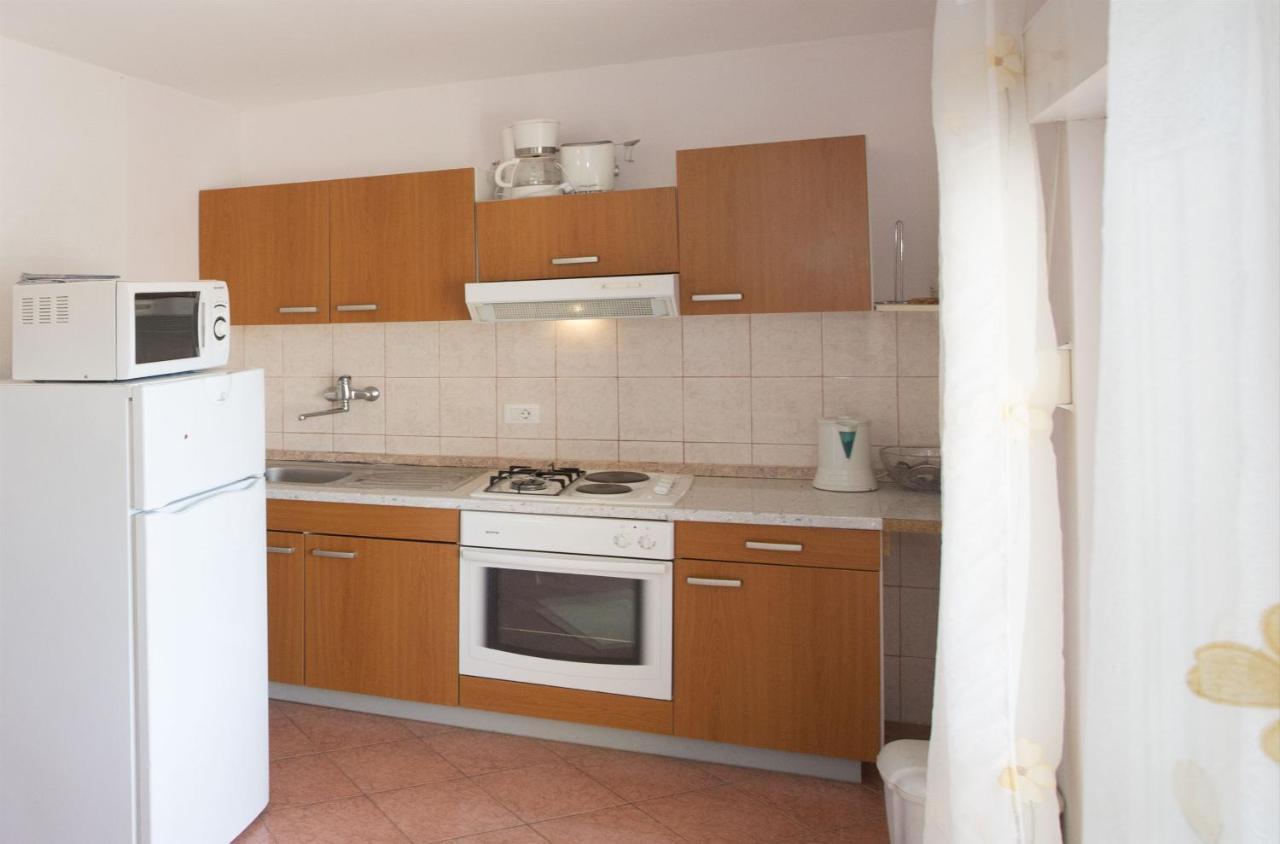 Apartments Gudelj Trogir Eksteriør bilde