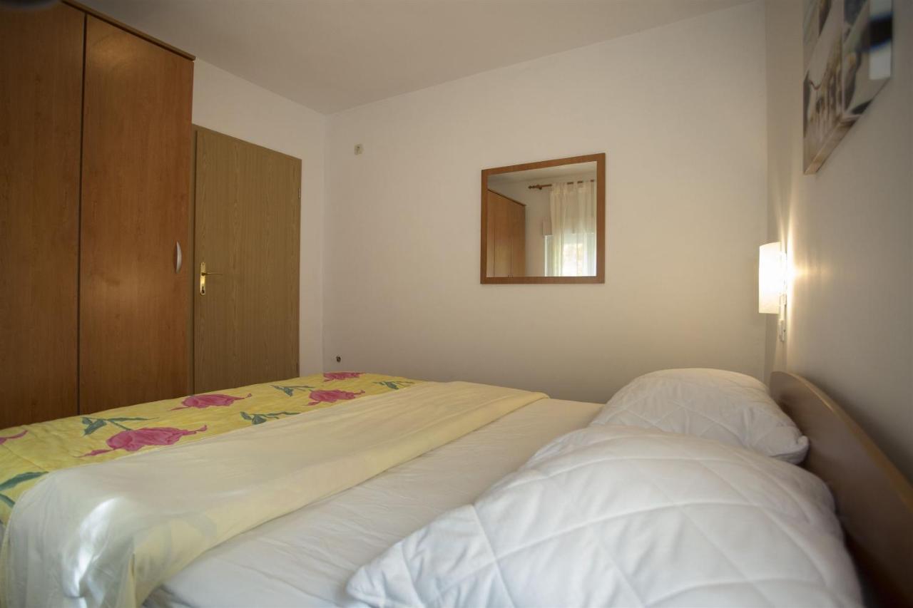 Apartments Gudelj Trogir Eksteriør bilde