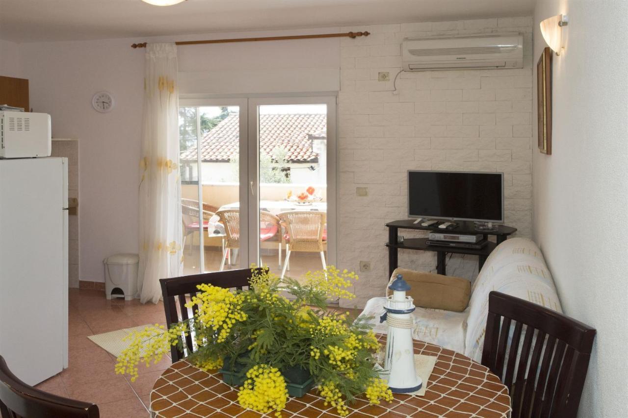 Apartments Gudelj Trogir Eksteriør bilde