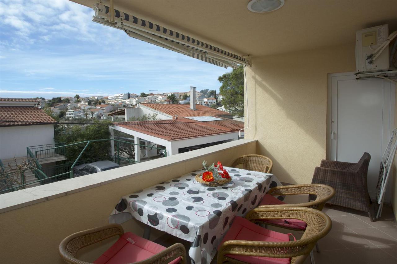 Apartments Gudelj Trogir Eksteriør bilde
