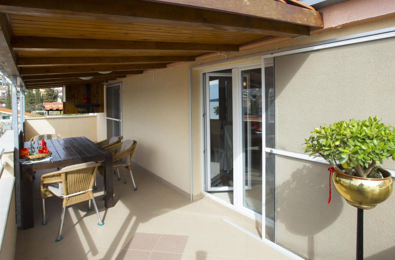 Apartments Gudelj Trogir Eksteriør bilde