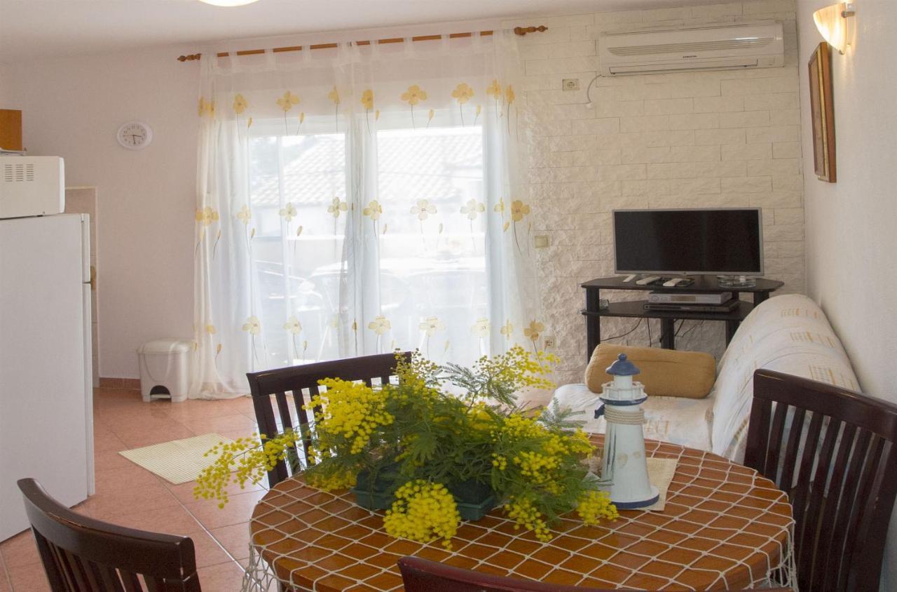 Apartments Gudelj Trogir Eksteriør bilde