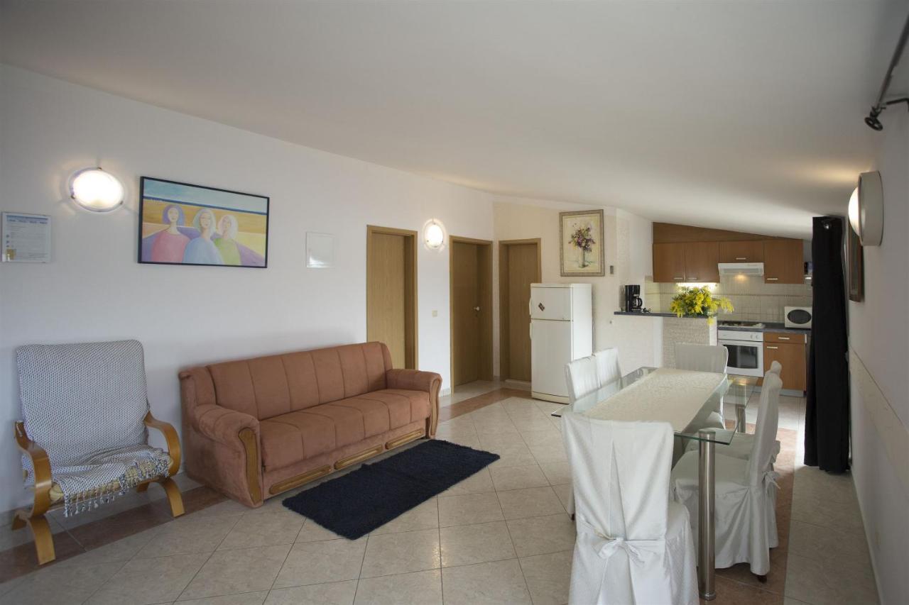 Apartments Gudelj Trogir Eksteriør bilde
